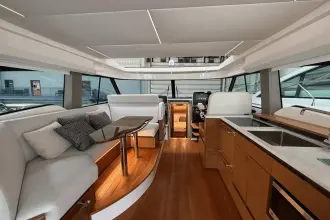 Thumbnail von Tiara Yachts 2870