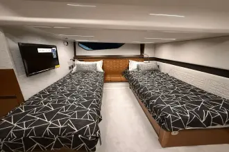 Thumbnail von Tiara Yachts 2870