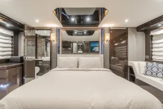 Thumbnail von Marquis 720 Flybridge