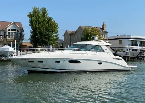 Sea Ray 450 Sundancer ESSENTIËLE HYDRATATIE
