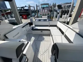 Thumbnail von Monterey 385 Super Express