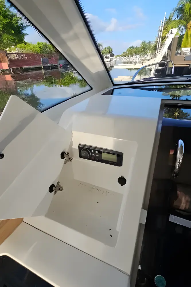 Thumbnail von Nimbus W9