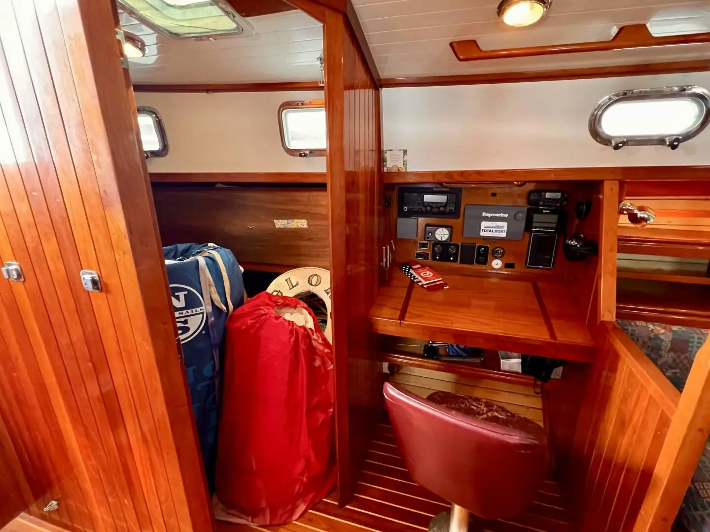 Thumbnail von Shannon 43