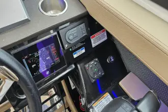 Thumbnail von Sea Ray SLX 400