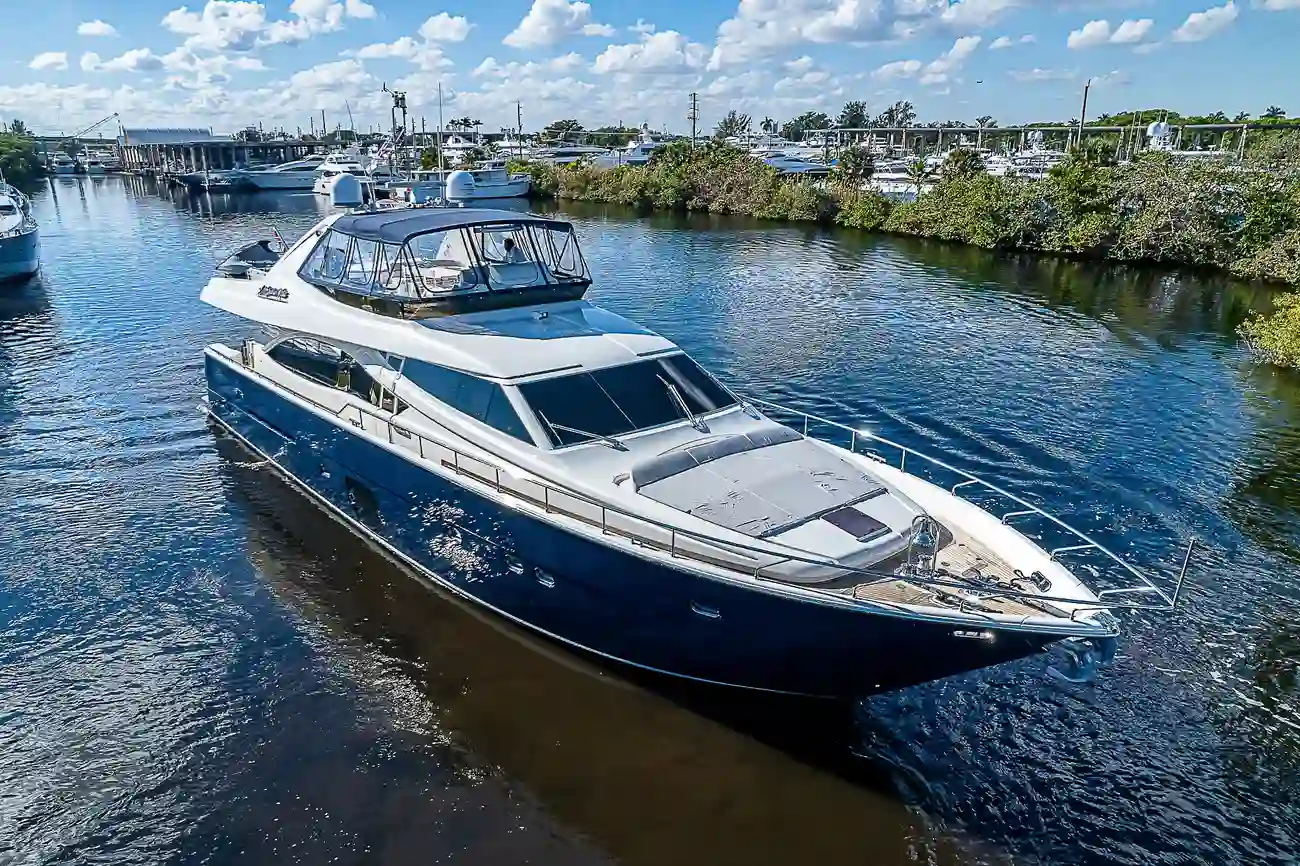 Thumbnail von Ferretti Yachts 830 La Bella Vita