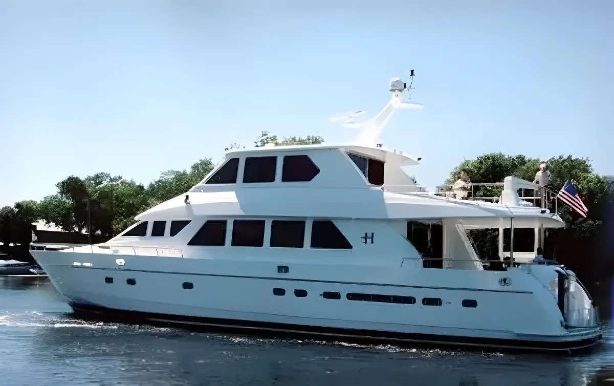 Hargrave Sky Lounge  SUE CAROLYN