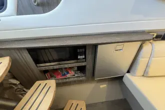 Thumbnail von Sea Ray SLX 400