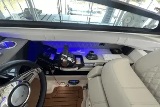 Thumbnail von Sea Ray SLX 400