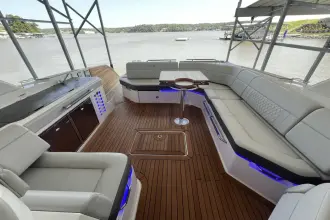 Thumbnail von Sea Ray SLX 400