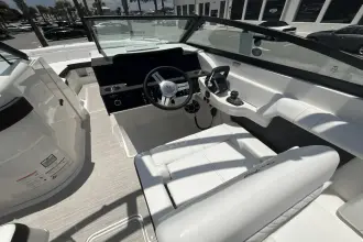 Thumbnail von Sea Ray SDX 290 s motorem