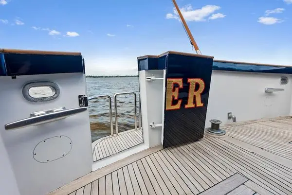 Thumbnail von Burger 310C Chanticleer