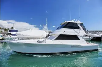 Thumbnail von Riviera 48