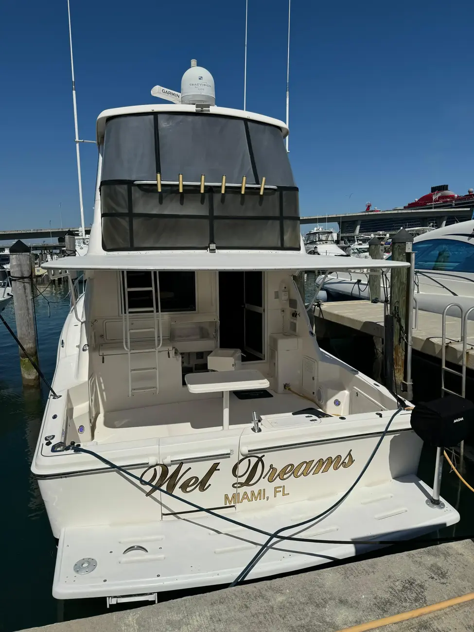 Thumbnail von Riviera 48