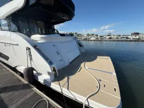 Thumbnail von Cruisers Yachts 57 FLY