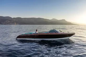Riva Anniversario BACIO