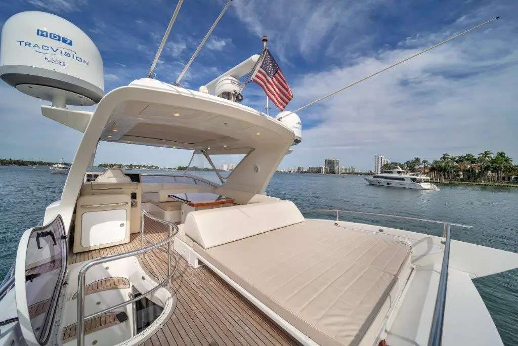 Thumbnail von Azimut 64 Flybridge