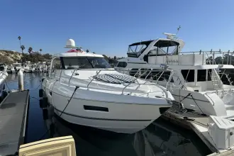 Thumbnail von Cruisers Yachts 48 Cantius