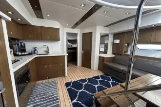 Thumbnail von Cruisers Yachts 48 Cantius