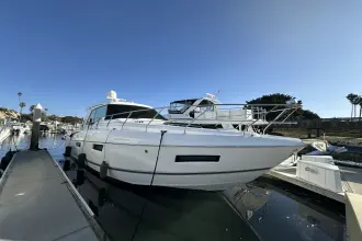 Thumbnail von Cruisers Yachts 48 Cantius