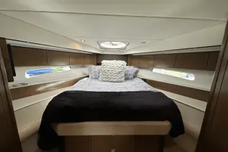 Thumbnail von Cruisers Yachts 48 Cantius