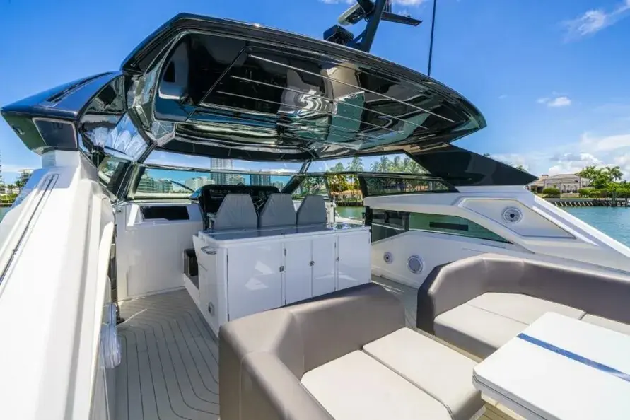 Thumbnail von Sunseeker Superhawk 55