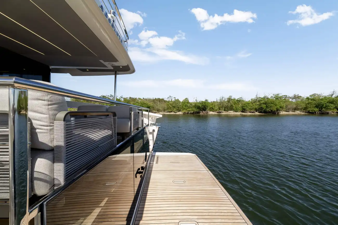 Thumbnail von Absolute Navetta 53