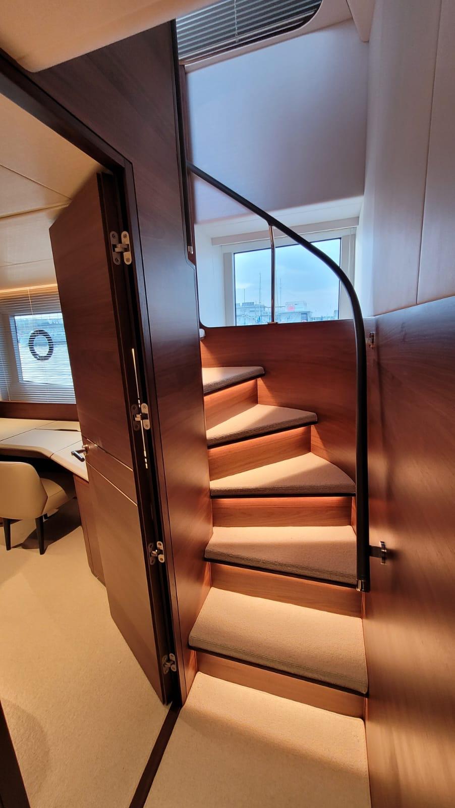 Thumbnail von Princesa Y72