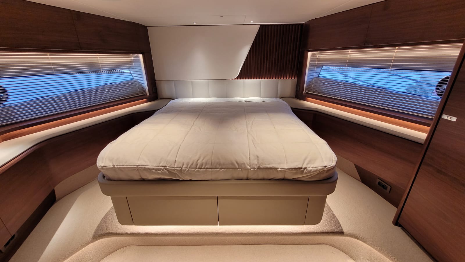 Thumbnail von Princesa Y72