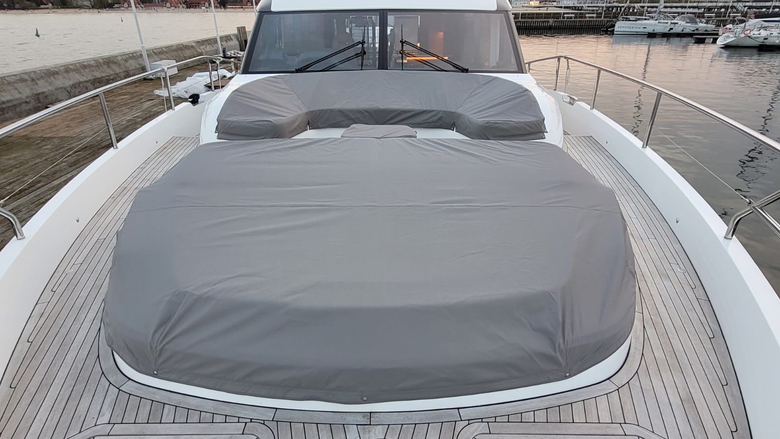 Thumbnail von Princesa Y72