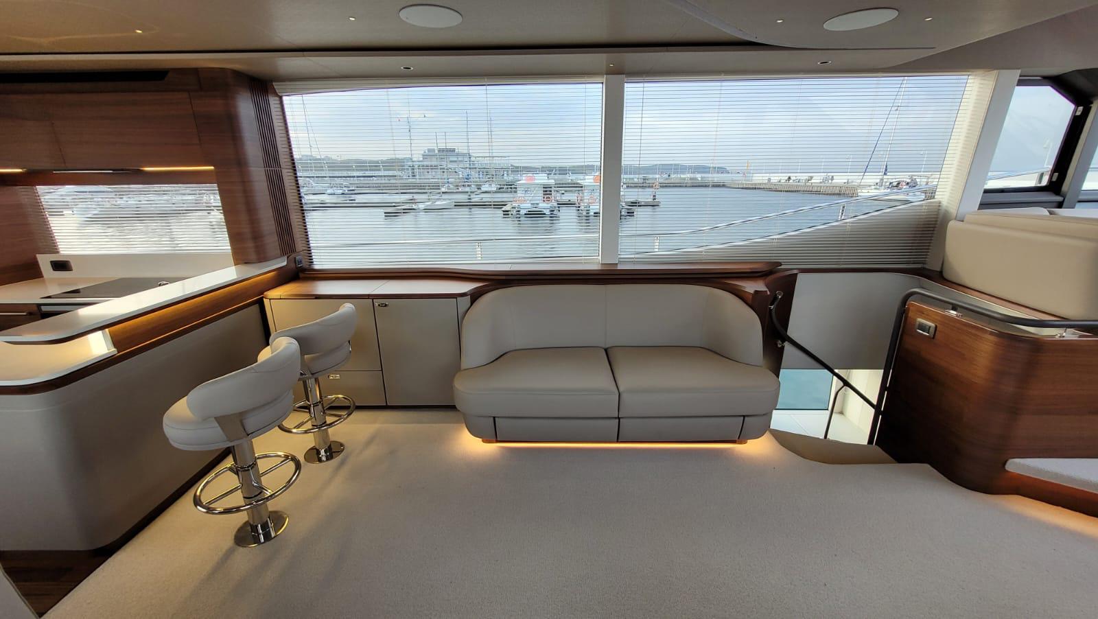 Thumbnail von Princesa Y72