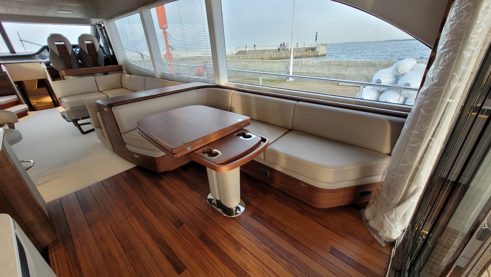 Thumbnail von Princesa Y72