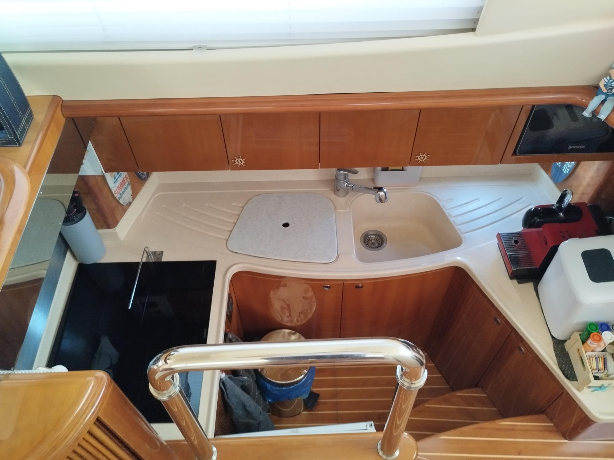 Thumbnail von Azimut 46