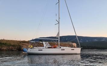 Thumbnail von Bénéteau Oceanis 41