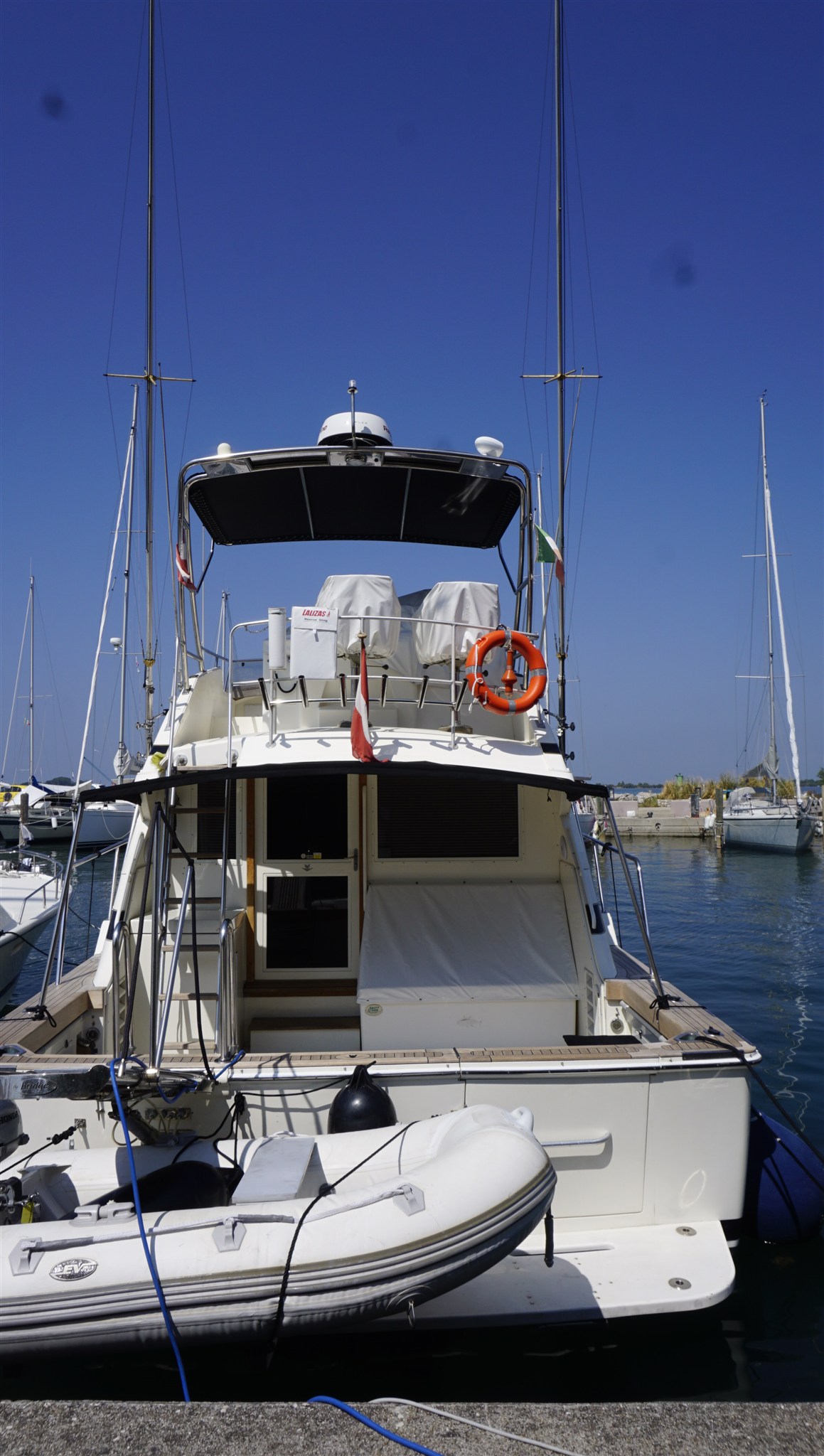 Thumbnail von Bertram Yacht Bertram 37 Convertible