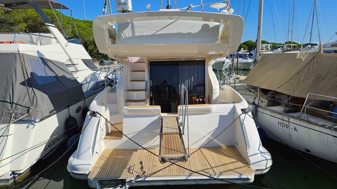 Azimut 43