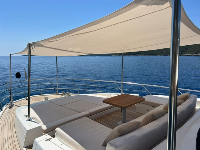 Thumbnail von Azimut 80