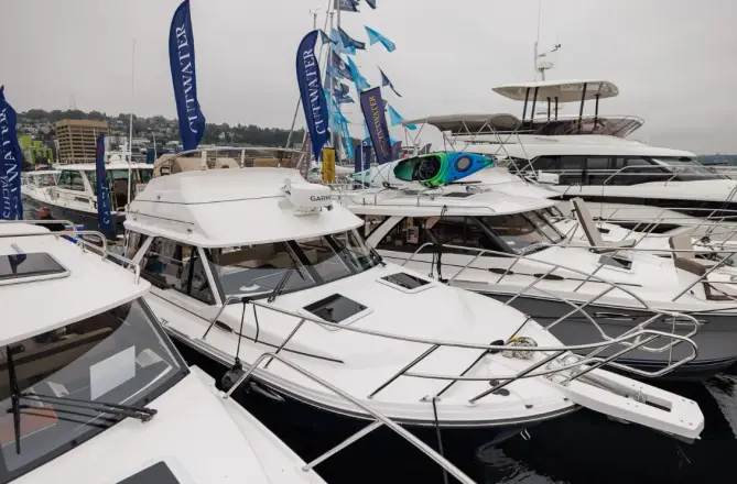 Cutwater Boats C-288 CB