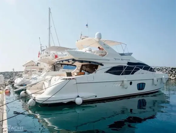 Azimut 62 Evolution Fly Black Pearl 1