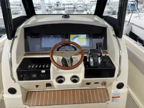 Thumbnail von Chris-Craft 34 Catalina