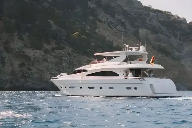 Astondoa 82 GLX