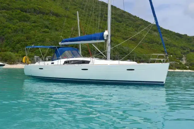 Beneteau Oceanis 43