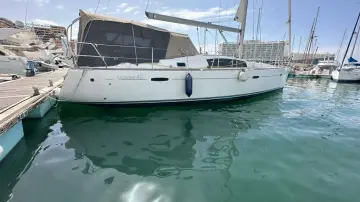 Thumbnail von Beneteau Oceanis 43