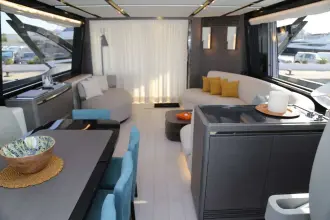 Thumbnail von Azimut S8