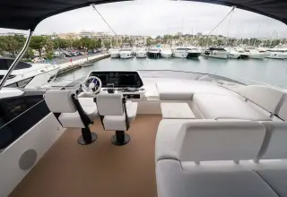 Thumbnail von Sunseeker 75 Sport Yacht