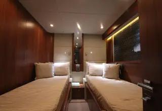 Thumbnail von Sunseeker 80 Yacht
