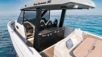 Thumbnail von Beneteau Gran Turismo 35 .