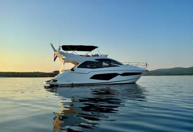 Sunseeker Manhattan 52 FARPOINT