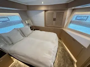 Thumbnail von Beneteau Grand Trawler 62