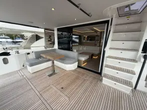 Thumbnail von Beneteau Grand Trawler 62