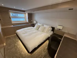 Thumbnail von Beneteau Grand Trawler 62